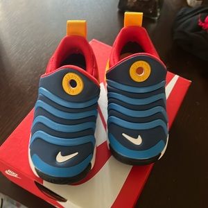 Brand new 7c Nike Dynamo Go